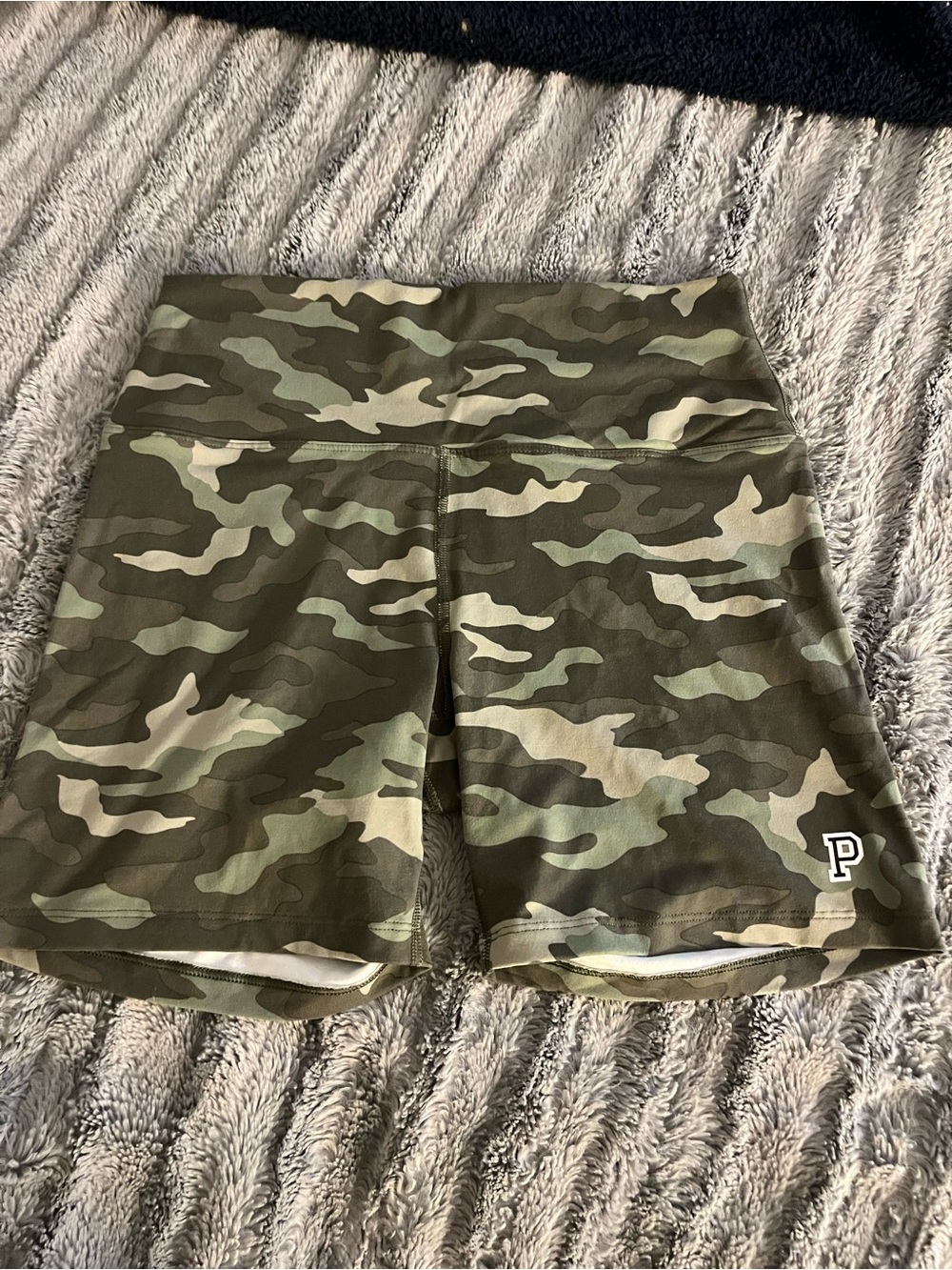 PINK Victoria's Secret Green Camo High-Waist Bike Shorts